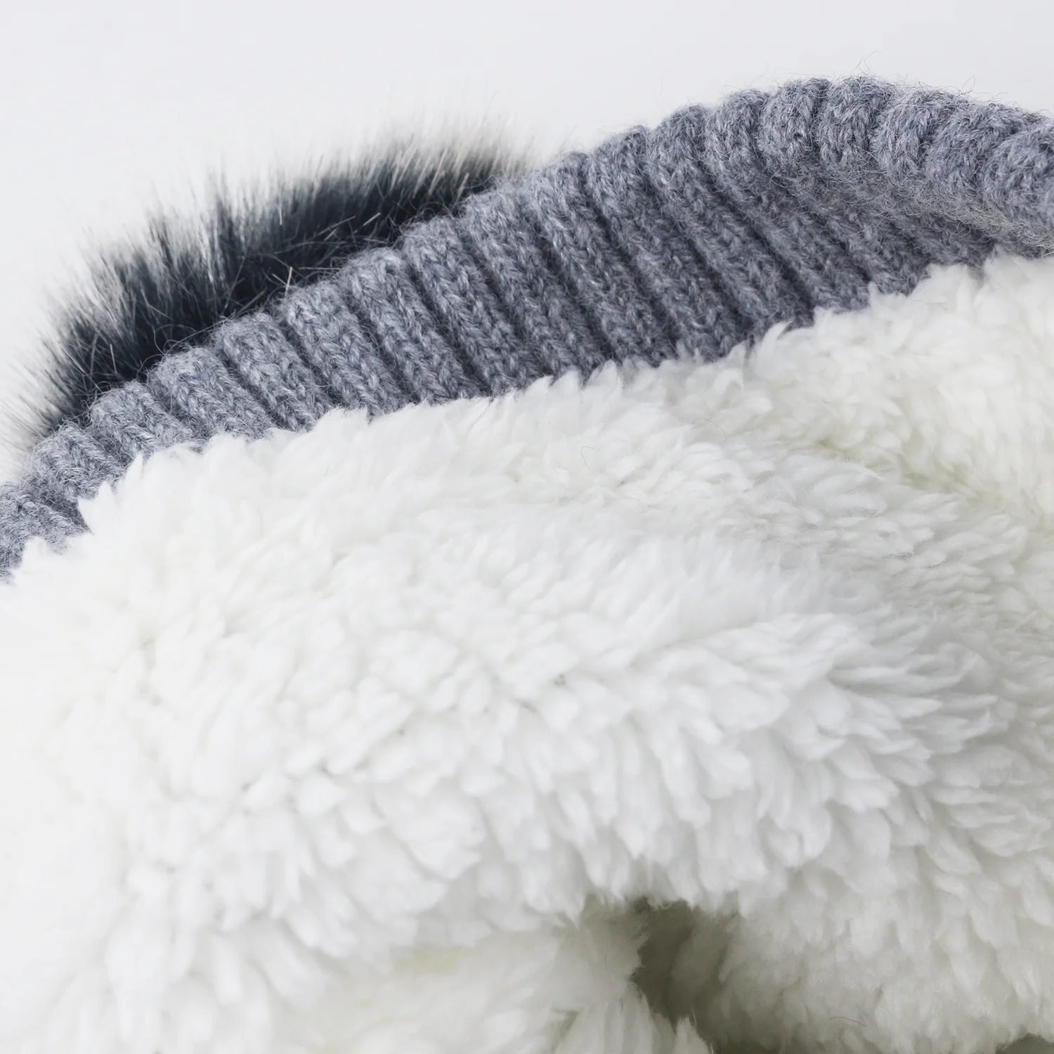 2024 Custom Knitted Kids Winter Hats and Gloves and Scarfs for Children