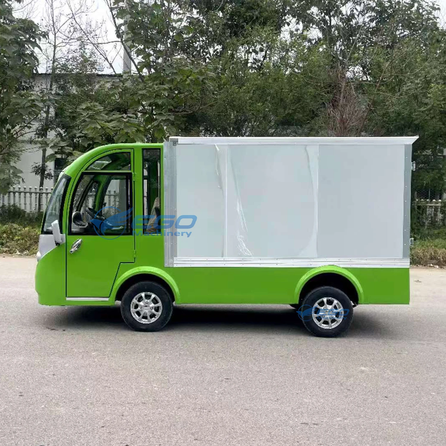 China Electric Brand New Sinotruk 4 Wheeler Truck Dump for Sale
