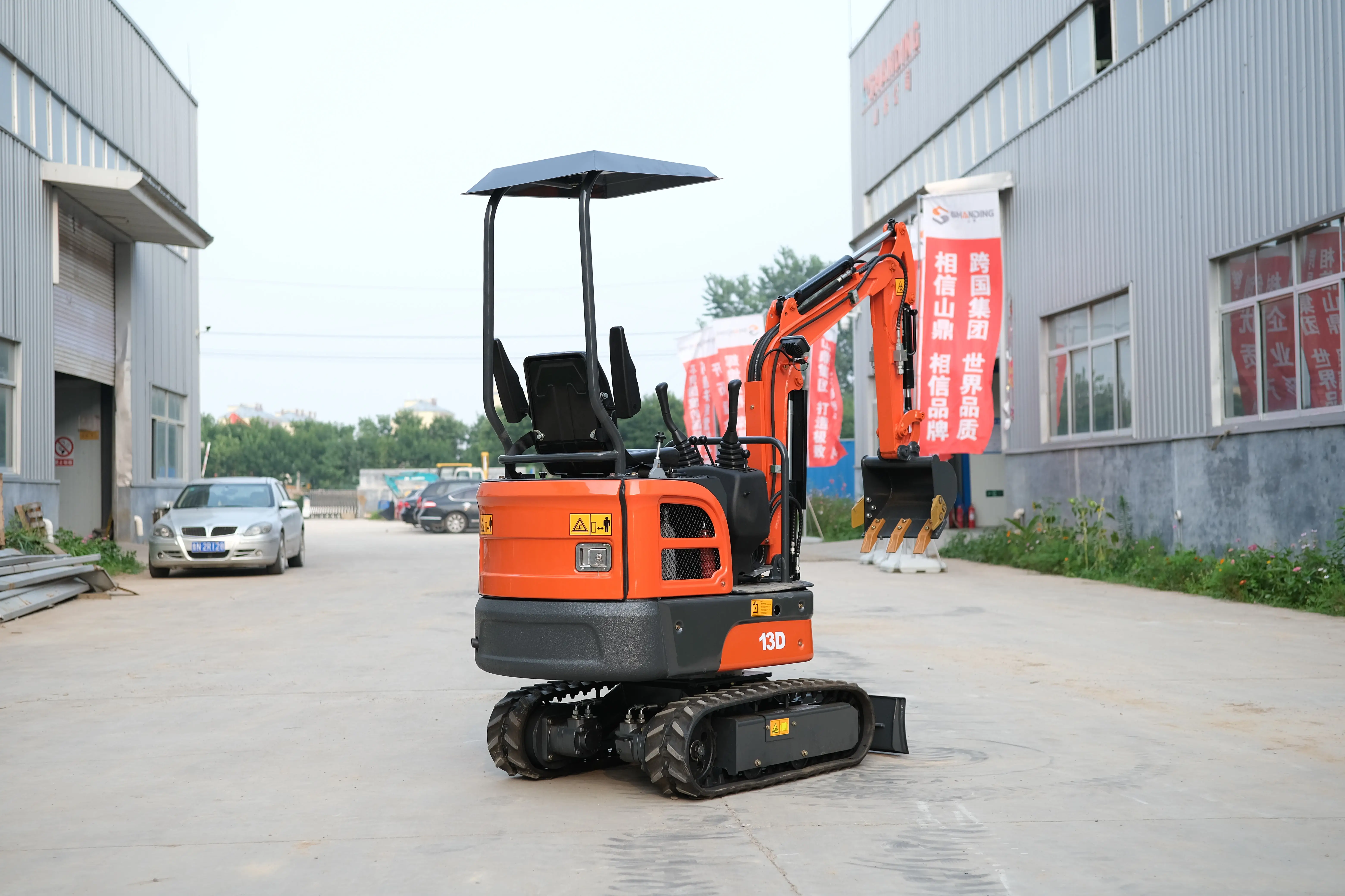 Shanding SD13D Mini Track Crawler Micro Digger Tractor   Small Excavator