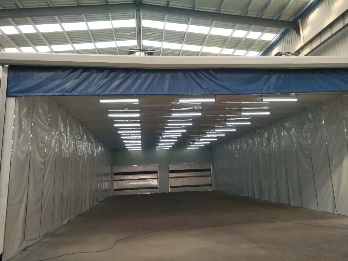 Wholesale Price Industrial Large Parts Customized Auto Open/Semi-open Face Retractable/Mobile Telescopic Paint Spray Booth