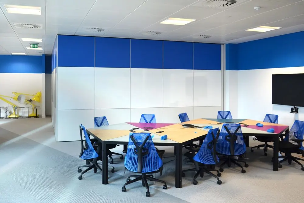 Hotel removable partition soundproof sliding door conference room divider