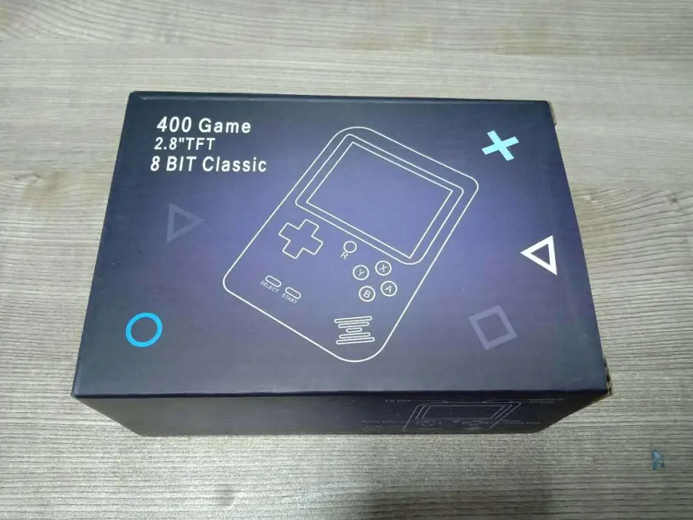 Original Factory Customize Logo AV output Video via TV/ PC 800mAh Handheld Mini Game Console With 400 Games