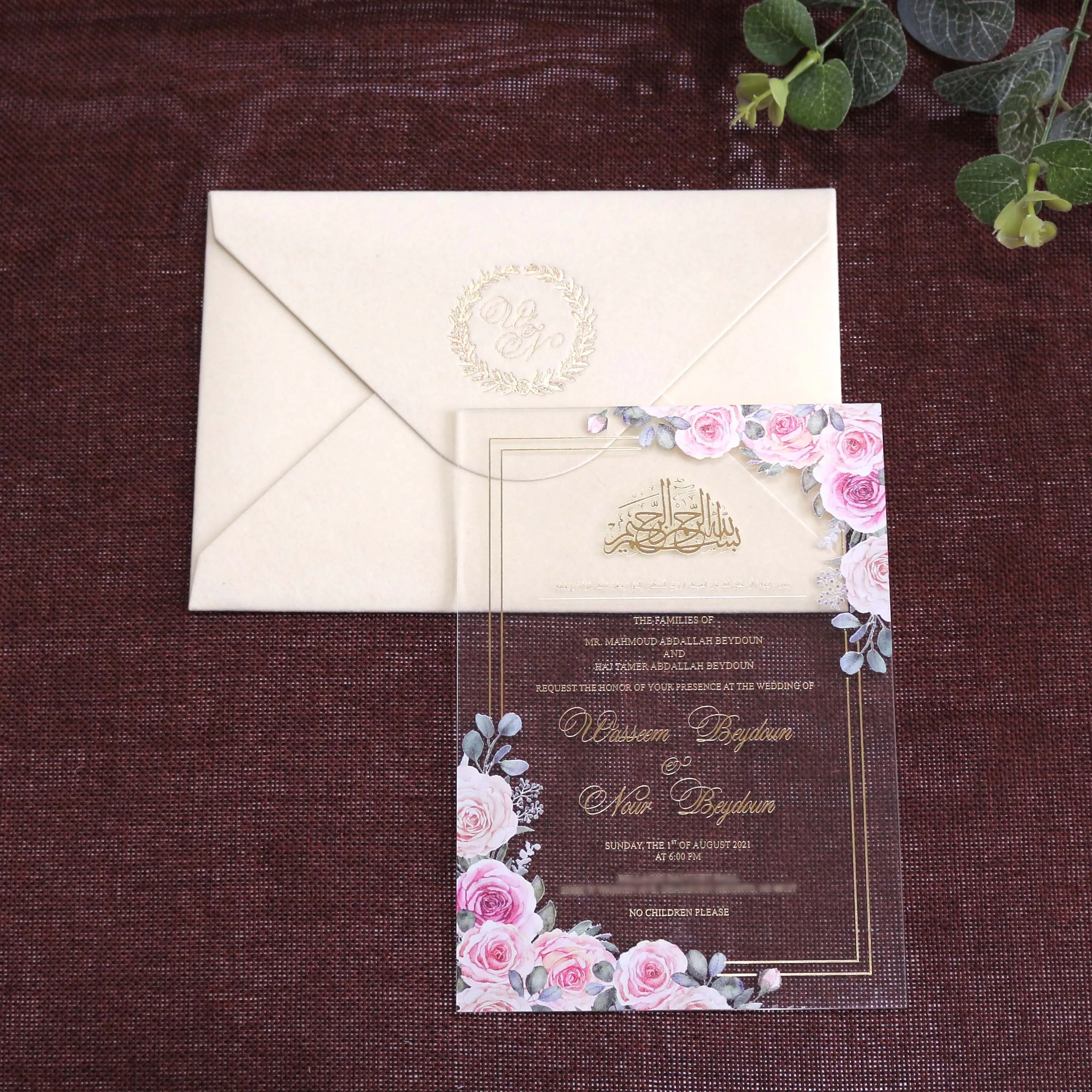 Hot Sale Custom Luxurious Wedding Invitation Card Printed Clear Acrylic Invitartions With Gold Foiling and Envelope