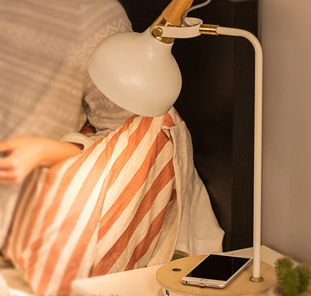 Новая европейская Скандинавская антикварная лампа макарун для дома студентов прикроватная детская металлическая настольная лампа