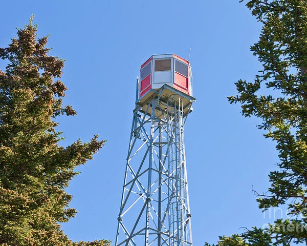 Customized Steel Tower Fire Guard Security Tower Watching Tower Monitoring System Watchtower