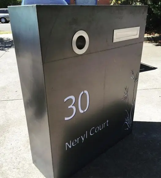 Modern Outdoor Decoration  Corten Steel mailbox  for Home