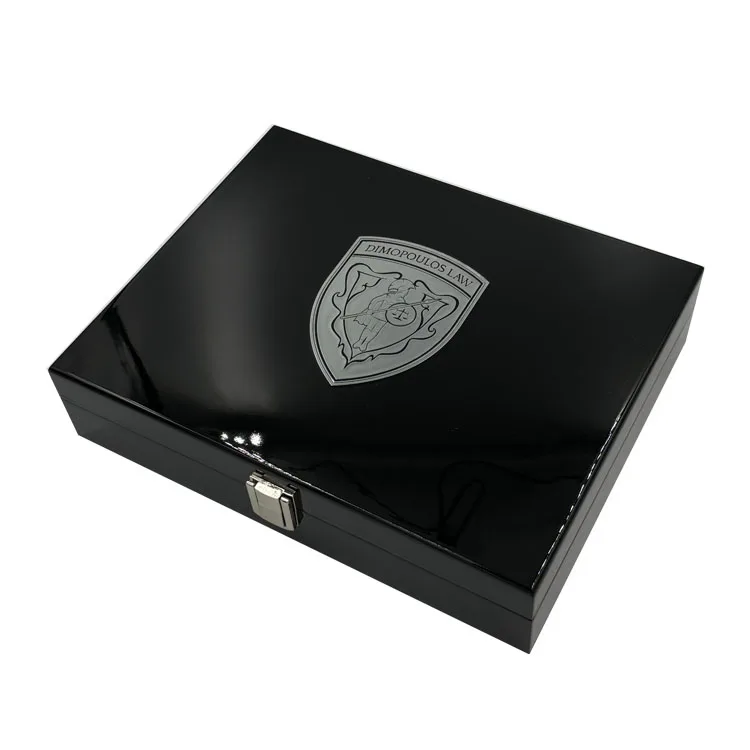 Custom design luxury wooden gift packaging box USA market