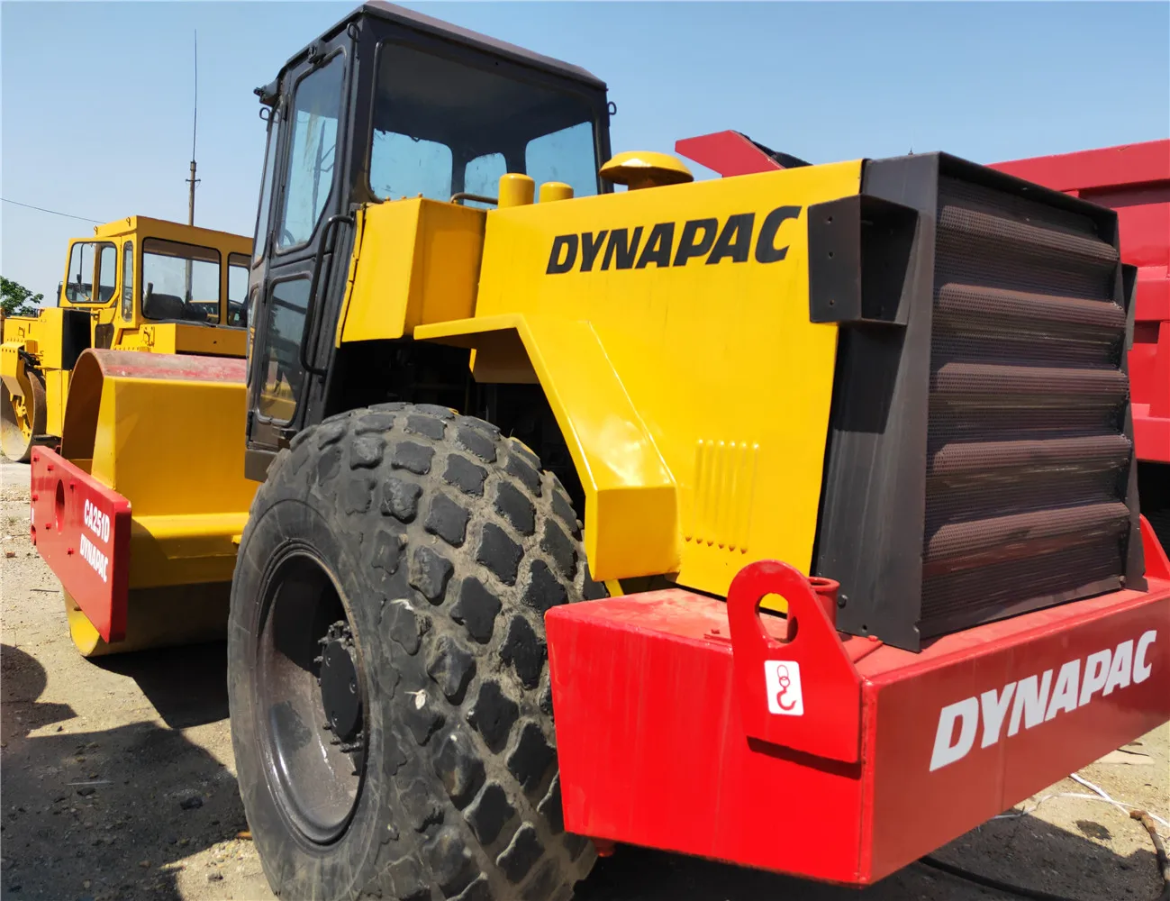  Подержанный ролик-погрузчик Dynapac CA251D CA30D CA25D для продажи с хорошей производительностью и хорошим