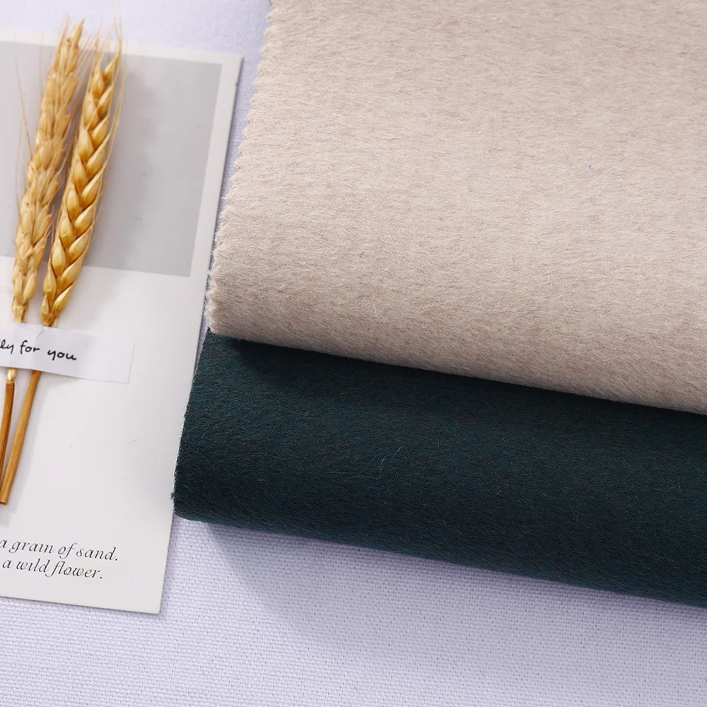 Very Heavyweight Woven Woolen Fabric Blend Cashmere Silk Wool Fabric for Winter Coat