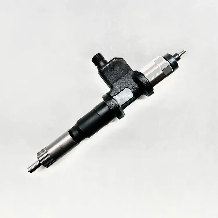 New Original Common Rail Fuel Injector 095000-5511 Compatible with Isuzu N-Series 6WG1 6WF1-TC Engine