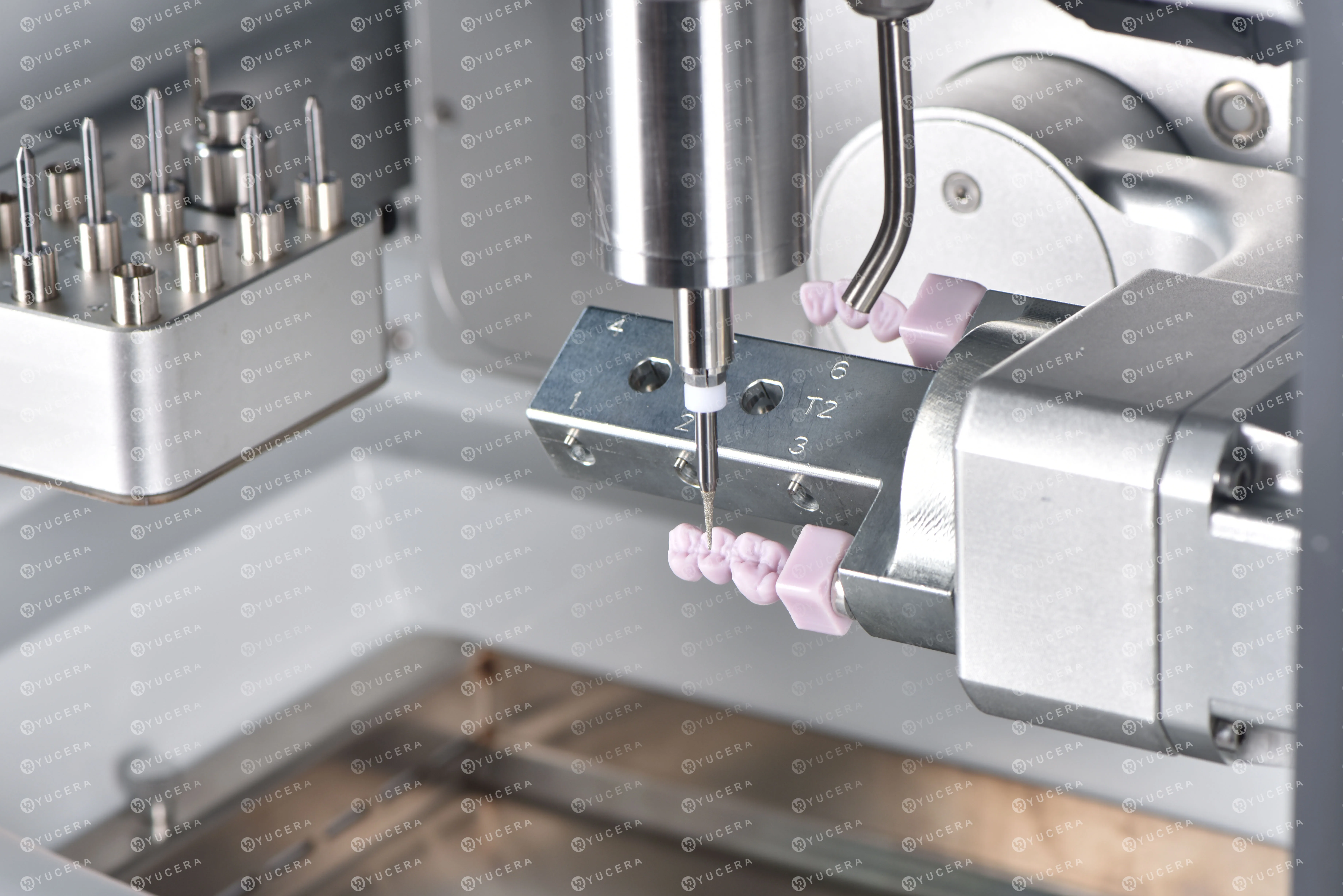 YUCERA-6X cad cam стоматологический фрезерный станок 5-осевой мокрый для стоматологических лабораторных продуктов