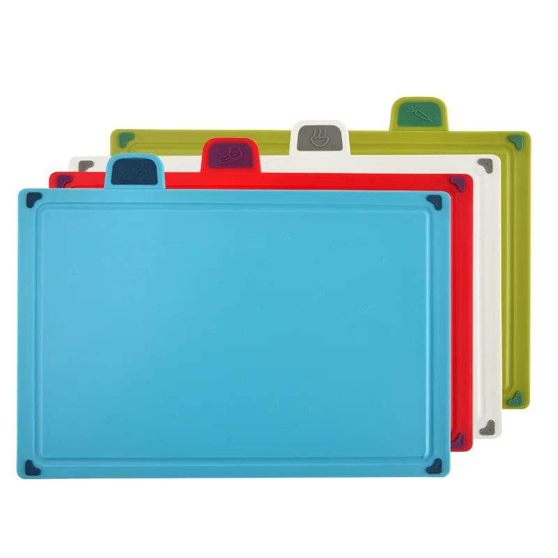 High quality plastic 4-piece set household kitchen fruit vegetable meat cooked food classification cutting board set