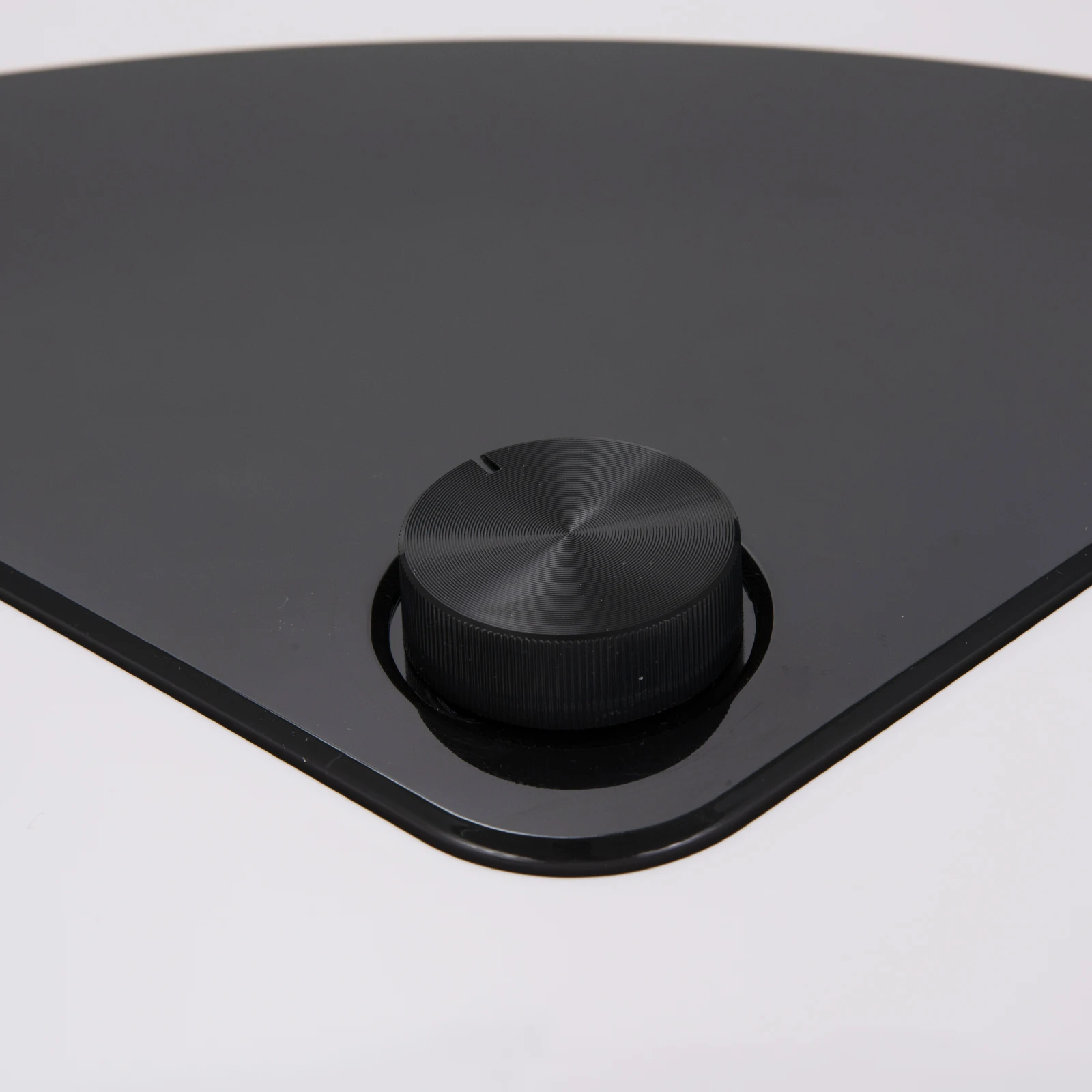 Low Price Compact Size Storage Electric Water Heater Geyser 15 Litres in China Portable Water Heater