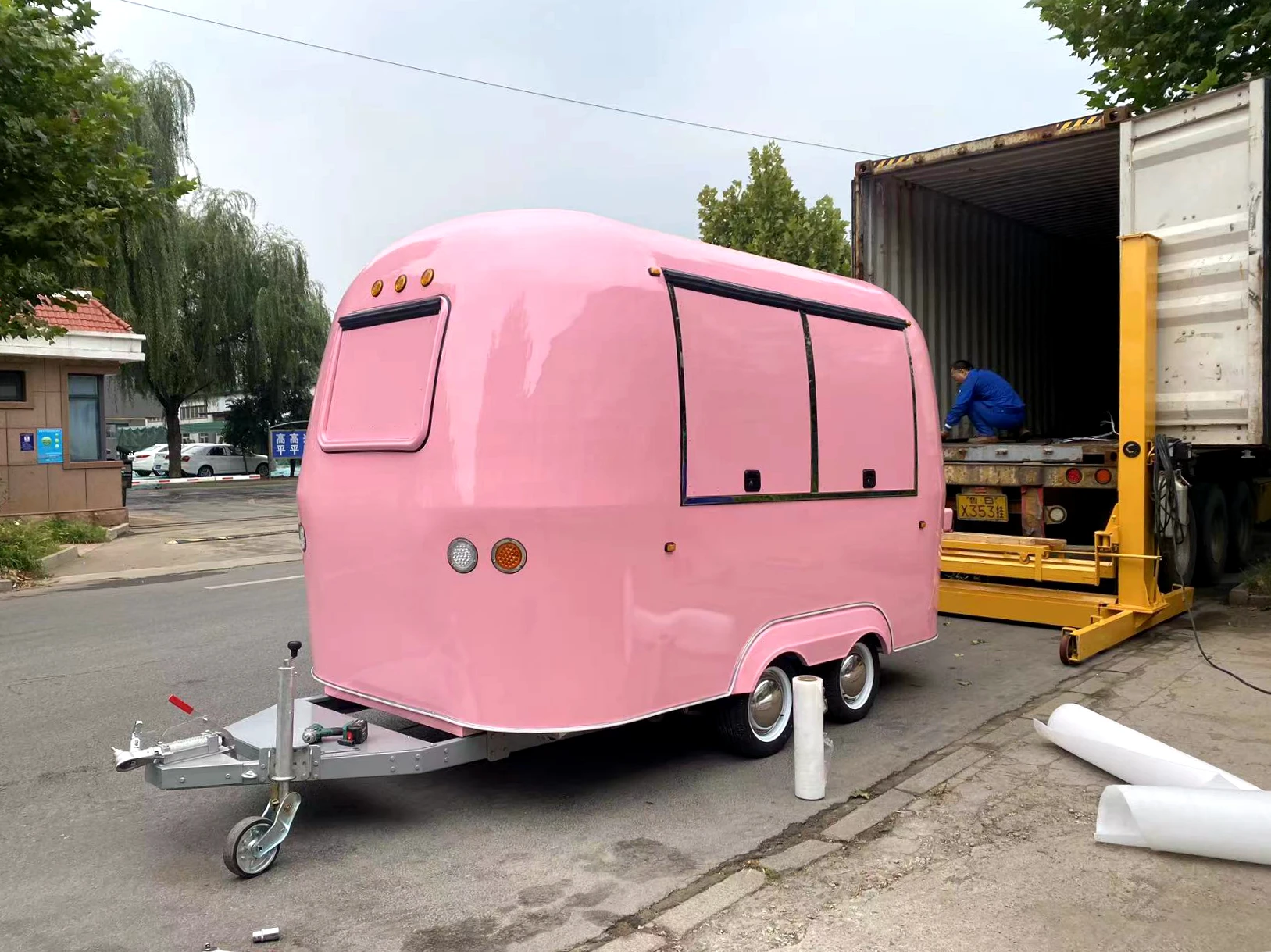 Hot Sale Commercial Custom Stainless Steel Food Trailers For Fast Food High quality Mobile Kitchen Fast Food Trailer