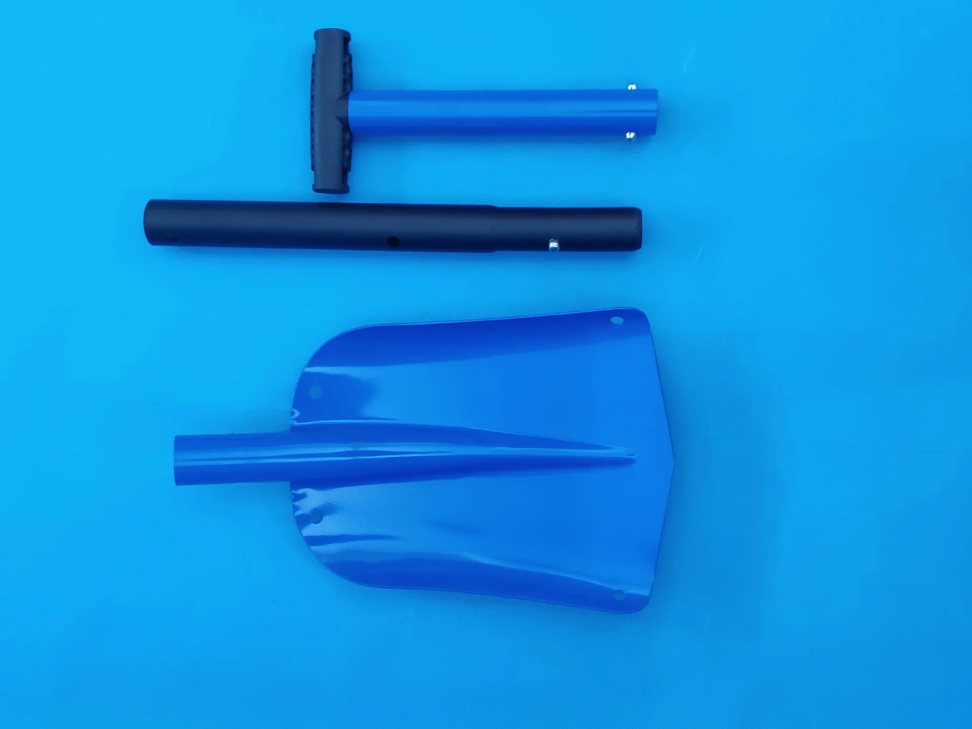 Factory Wholesale Portable Aluminum Outdoor Multifunction Camp Shovel Sand Snow Shovels