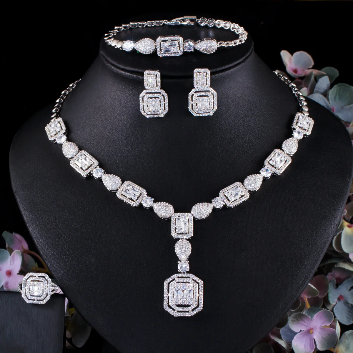 Luxury Dubai Bridal Jewelry Set Full Jewelry Sets Cz Crystal Bridal Zirconia Brass Vintage Wedding Party for Women White Zircon