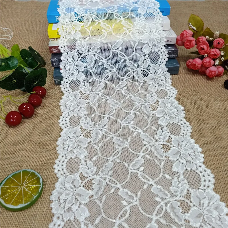 
19.5cm E1863multi-colored black and gorgeous Wide lace pom pom trim is used to sew lace skirt vest Bra tank top 
