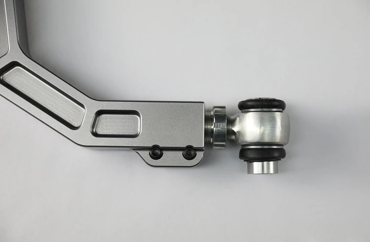 
Automotive Suspension Auto Parts for Toyota Land Cruiser 