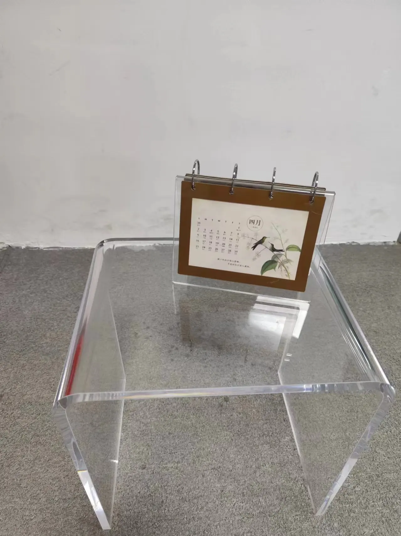 Custom  Acrylic Clear Table Furniture Sofa Side Table Transparent Acrylic Coffee Side Table