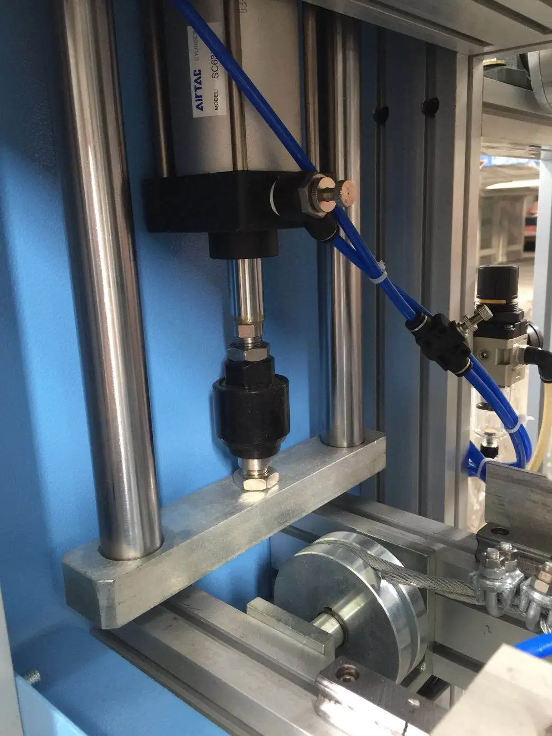 Sunscreen Fabric Roller Shade Ultrasonic Cut Machine Zebra Blinds Table