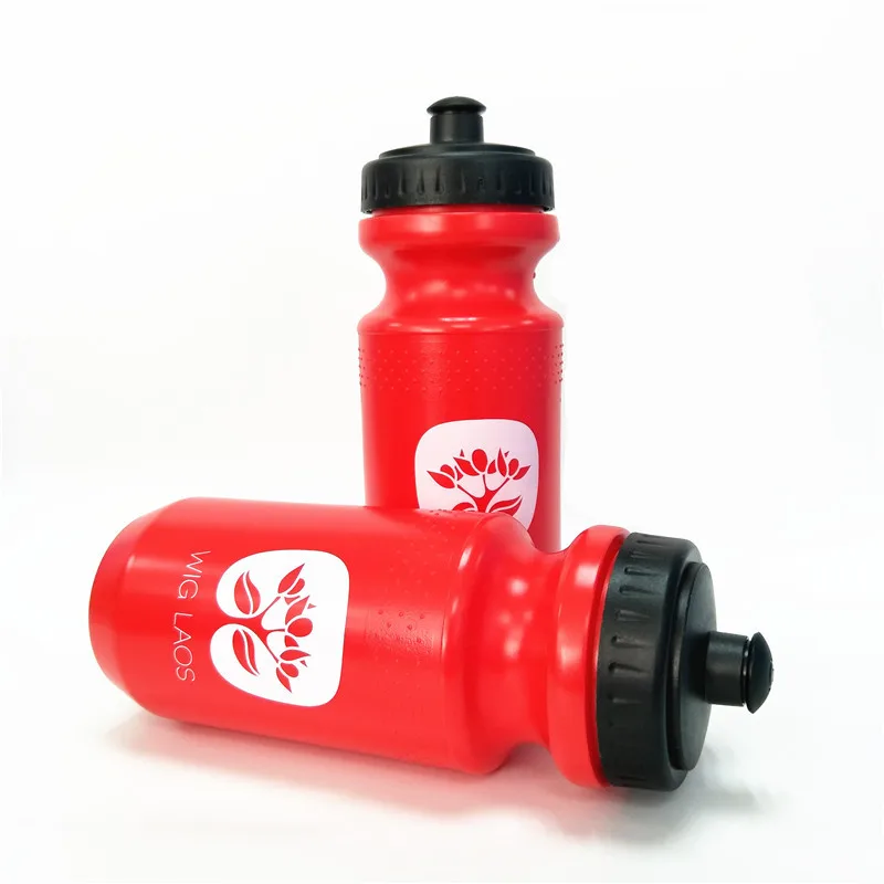 
push pull lid squirt water bottle 