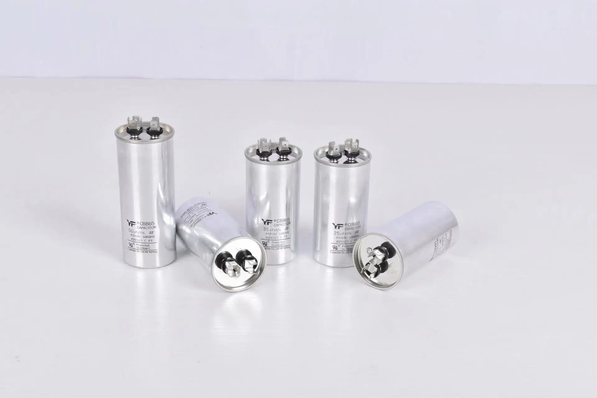 Wholesale hot selling CBB65 AC capacitor motor air conditioning accessories made in China
