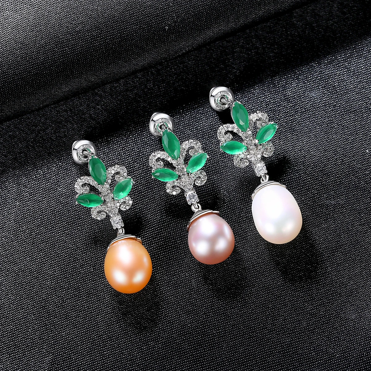 CZCITY Green Jade 2024 Natural Stone Christmas Tree Fashion Long Earing Women Big Real Pearl Earrings