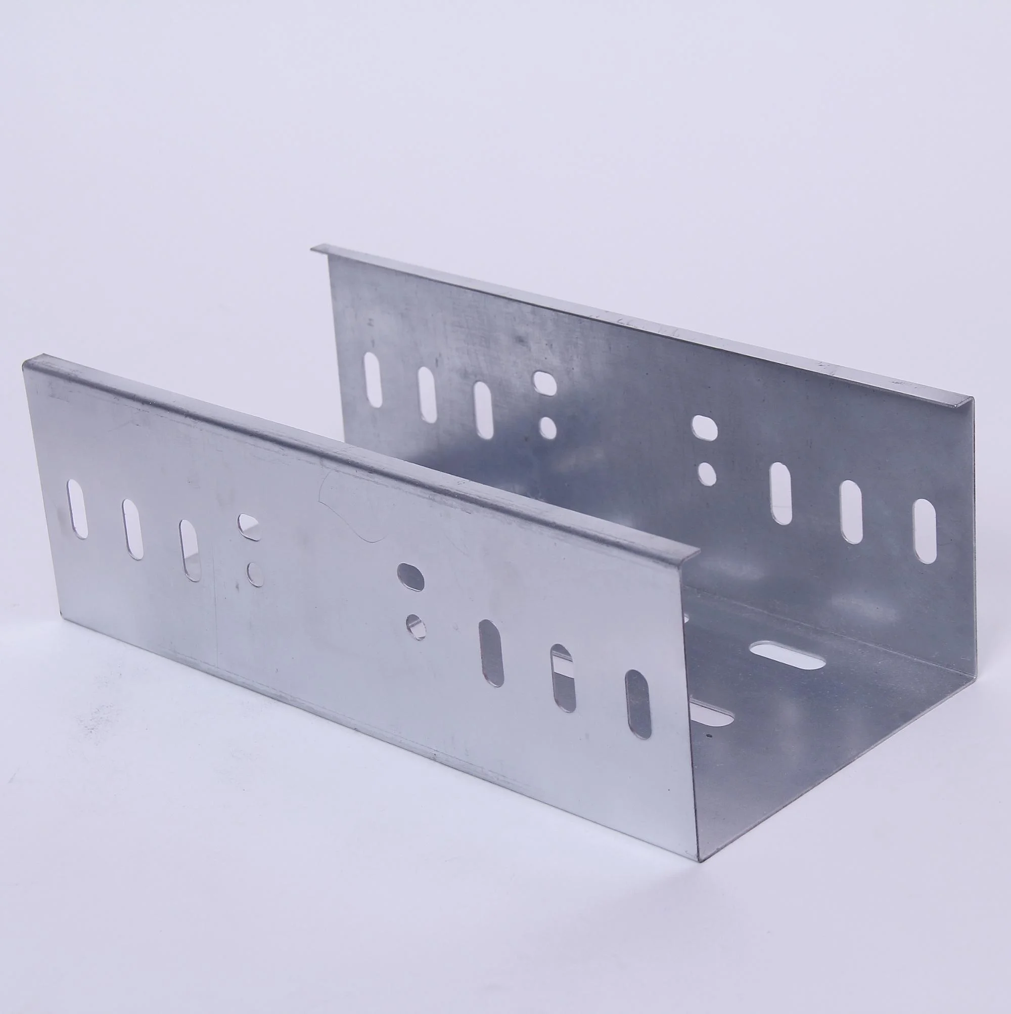 Hot Selling  Factory Price Stainless steel hot dip galvanized cable tray cable trunking for cable organize