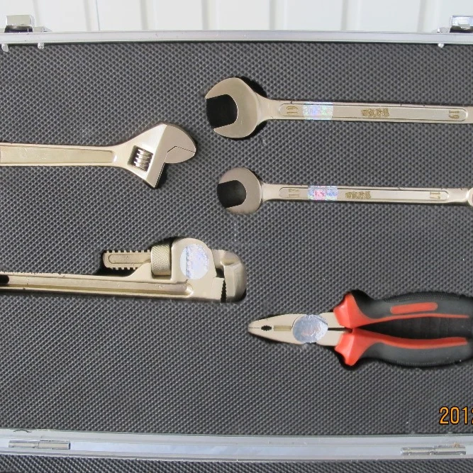 
China Hebei SIKAI company tool sets-10ocs outer packing is tool cabinet Al-cu 
