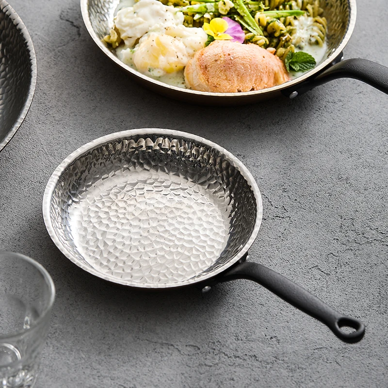 Single handle skillet Commercial hammergrain stainless steel paella pan Steak pan skillet at Hotel Restaurant