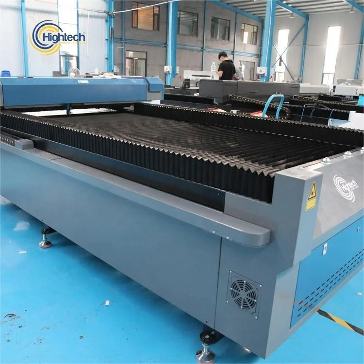 Auto focusing 1325 Co2 laser cutting machine of 150w 180w