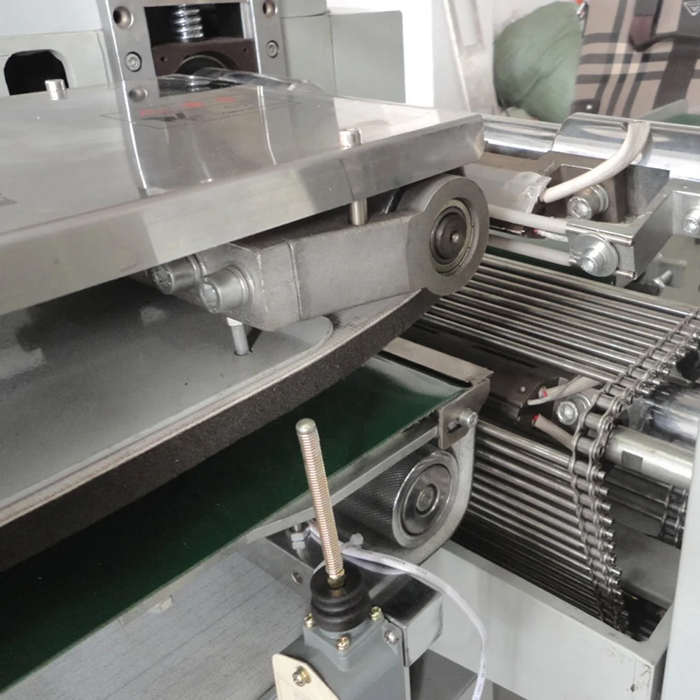 Napkin box shrink packing machine,napkin box shrink wrap machine,napkin box packaging machine
