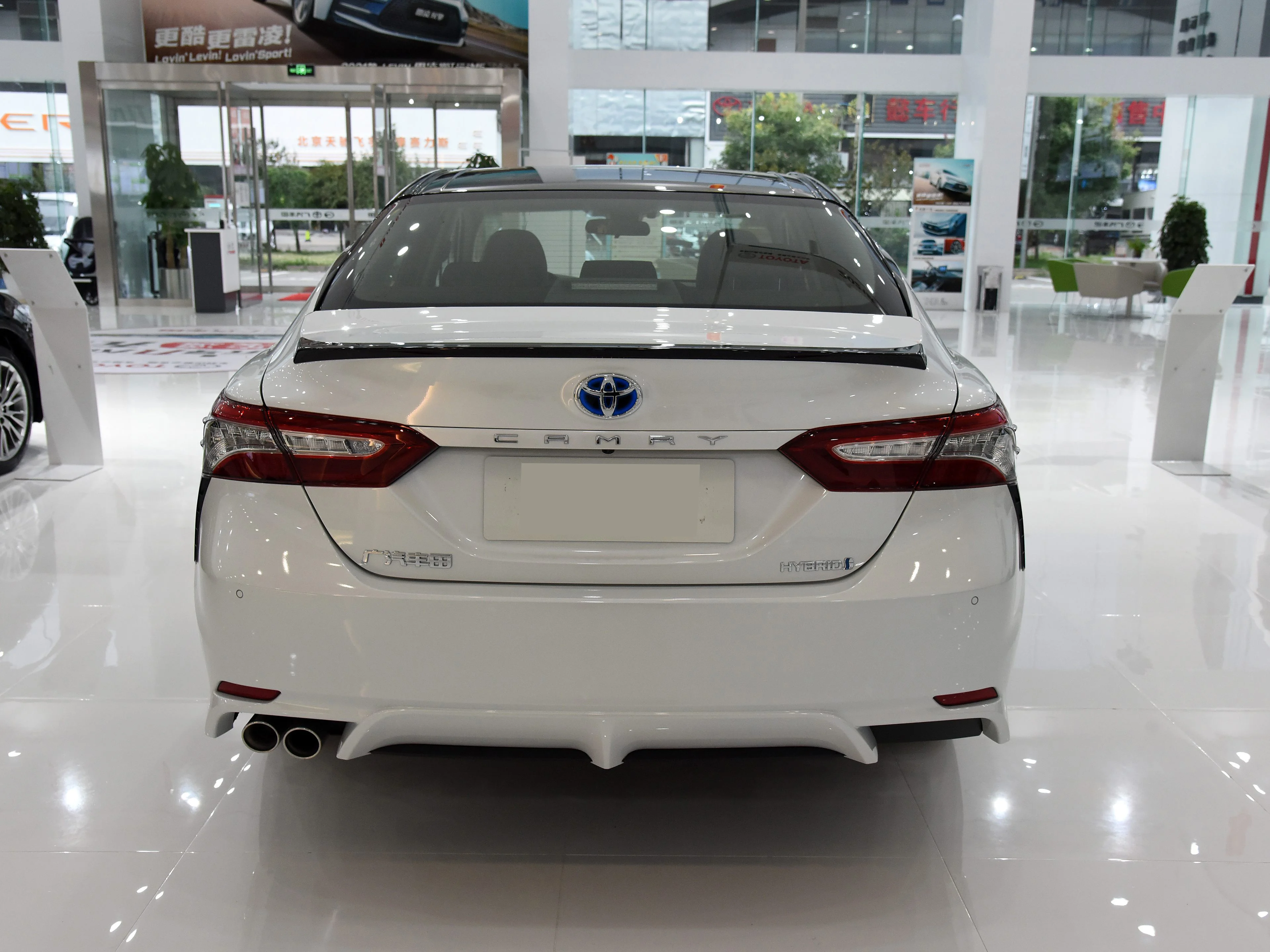 Подержанные автомобили toyota camry дешевые подержанные 2018 2019 2020