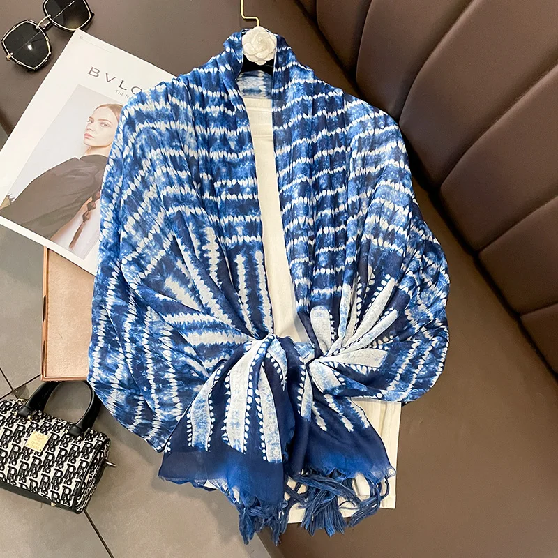 2024 New Design Lady Ethnic Style Batik  Fashionable Shawl Vintage Tie-dyed Cotton Tassel Scarf