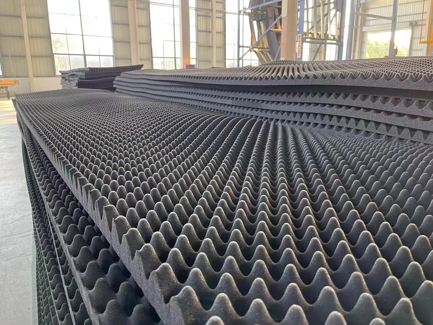 Wholesale sound insulation  Egg Shape Sponge Noise Reduction Board Acoustic Soundproof Material Foam soundproof panel