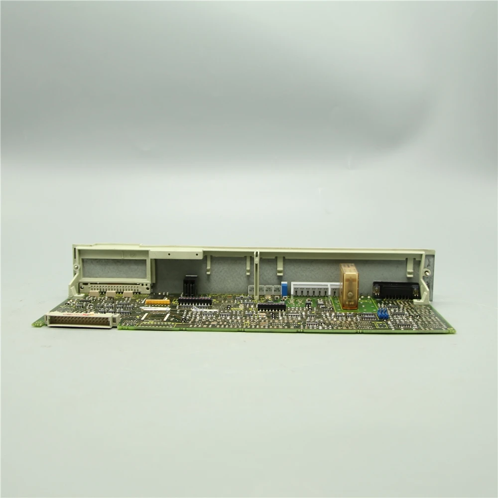 6SN1118-0AD11-0AA0 SIMODRIVE 611-A PLUG-IN CLOSED-LOOP CONTROL UNIT