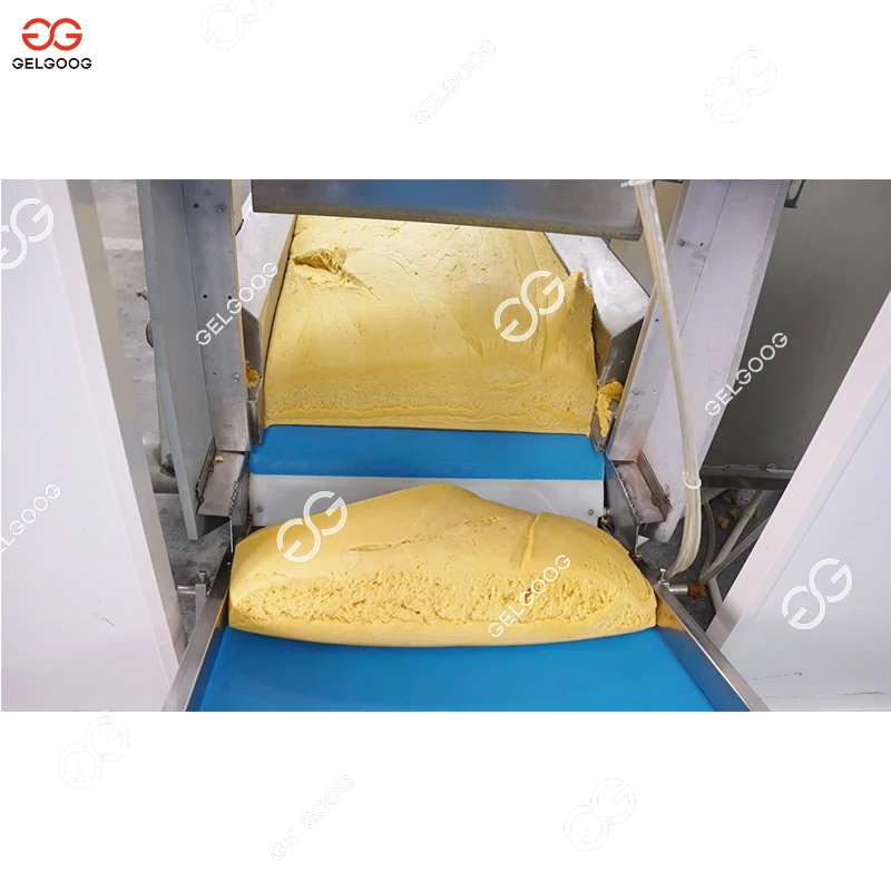 Large Capacity 300Kg 400Kg 500Kg Automatic Folding Wheat Dough Kneading Machines Baking Cake Dough Mixer for Sponge Cake