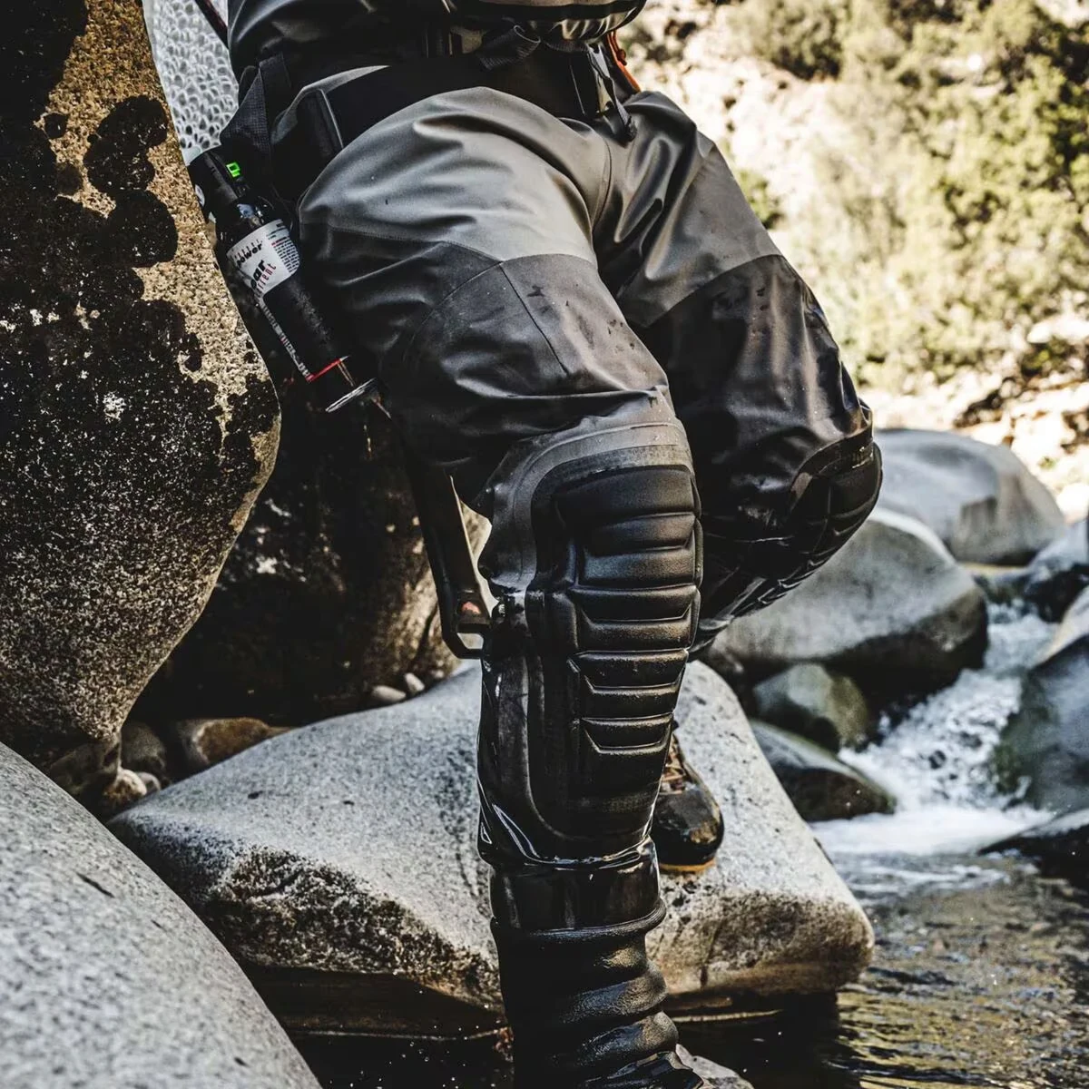 Customized Chest Wader Fly Fishing Professional Waterproof Comfortable 4 layer Waders Neoprene Boot Foot for Men