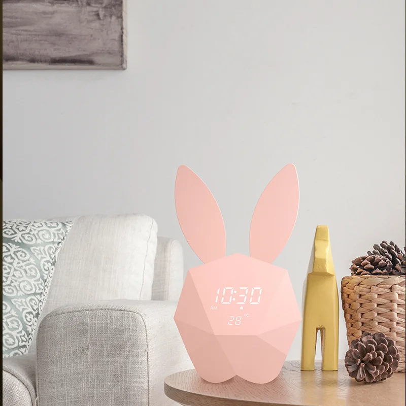 Free Sample Amazon Best Sale Dropshipping Classic Home Decor Kids Bedroom Table Clock Price Round Alarm Clock On Table