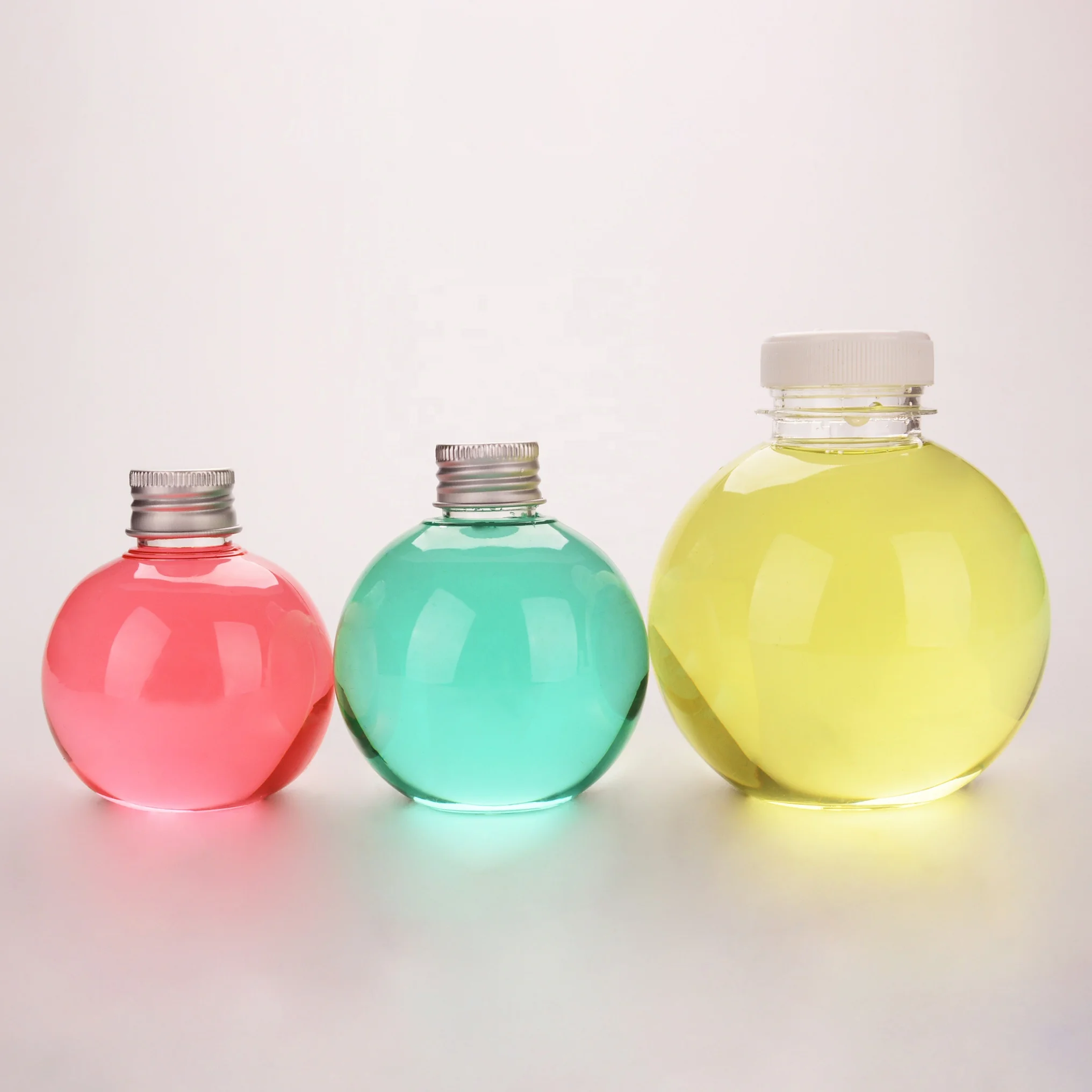 80ml 100ml 150ml 220ml 400ml Unique Light Bulb Shape Plastic Drinks Bottle with Silver Gold Metal Screw Cap Plastic PET Bottle