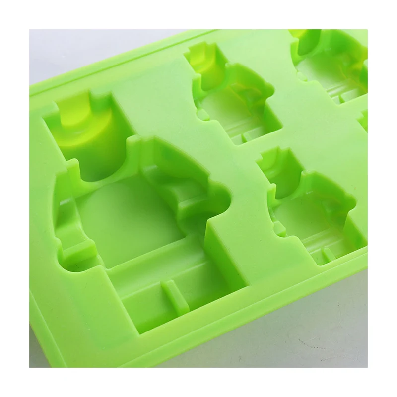 Most Popular In 2022 DIY 5 Even Chocolate Fondant Ice Making 3D Robot Chocolate Silicone Molds