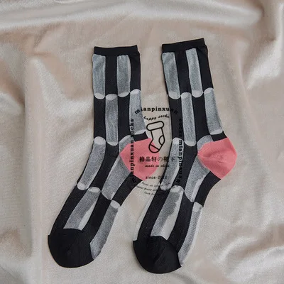 sxx483    NEW Sexy Retro Lace Floral Mesh Socks Women Girl Elastic Lady Soft Sheer Mesh Glass Silk Ultrathin Socks