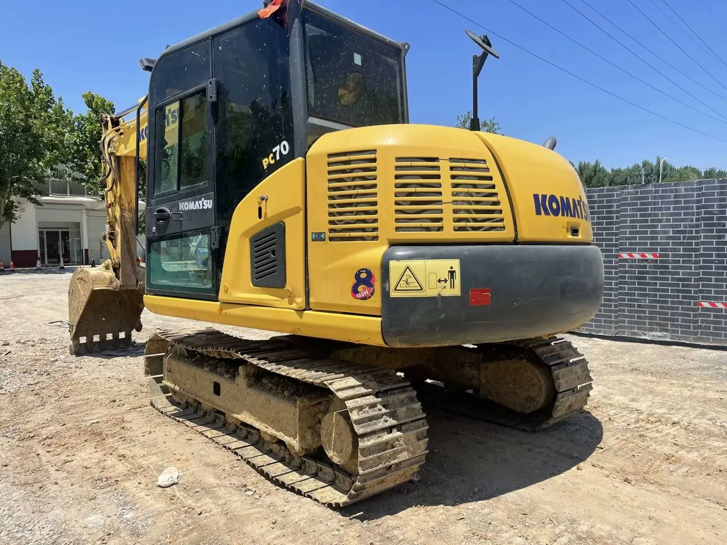 Spot sales 6 tons 7 tons of small agricultural excavator micro farm crawler excavator Digger used excavator of Komatsu PC60