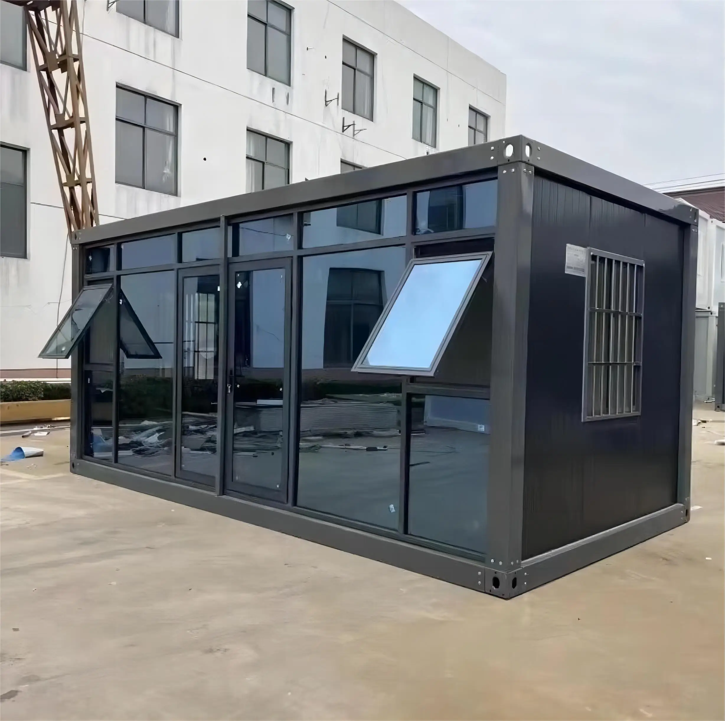 Oem Detachable Residential Modern Flat Pack Design Wind-resistant Prefab House Villa Container Prefabricated House