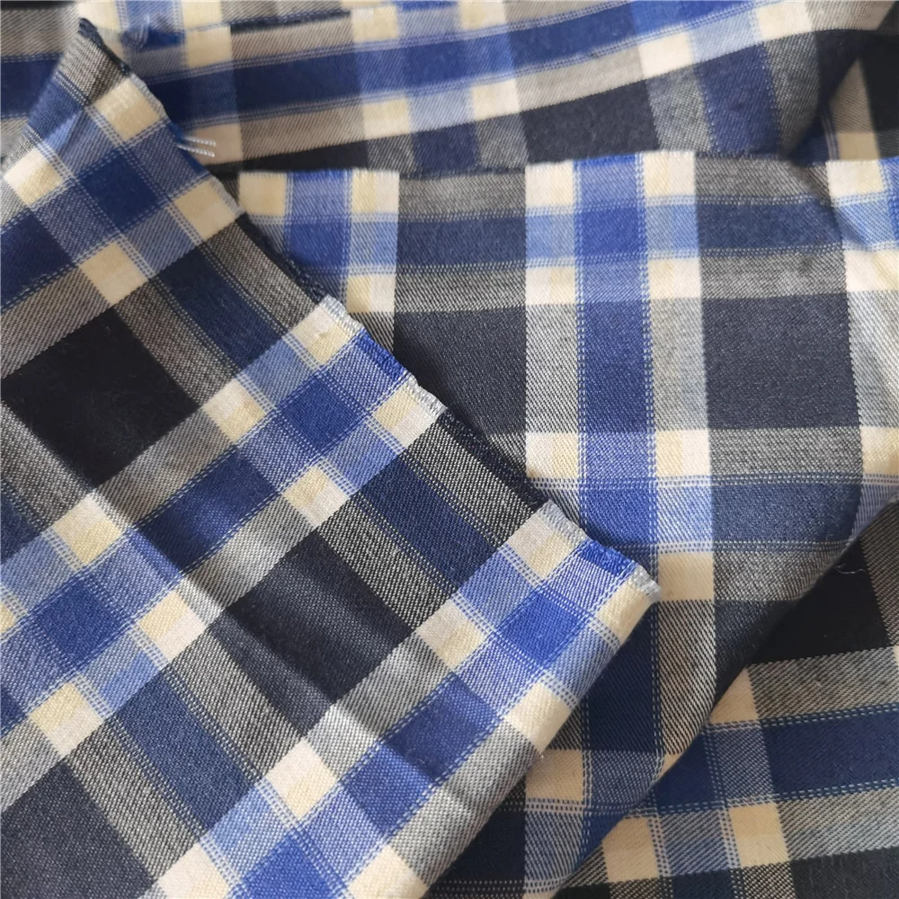 A Grade Stocklot T/C 65/35 Yarn Dyed Plaid Fabric for Shirts