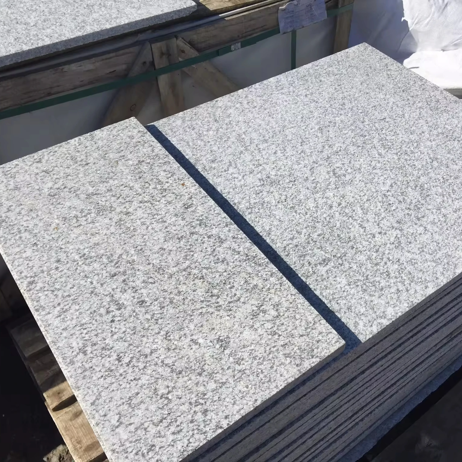 Natural Stone G602 Granite Stairs Flamed Surface Sesame Ouydoor Paving Stone Grey Granite Tile For Floor