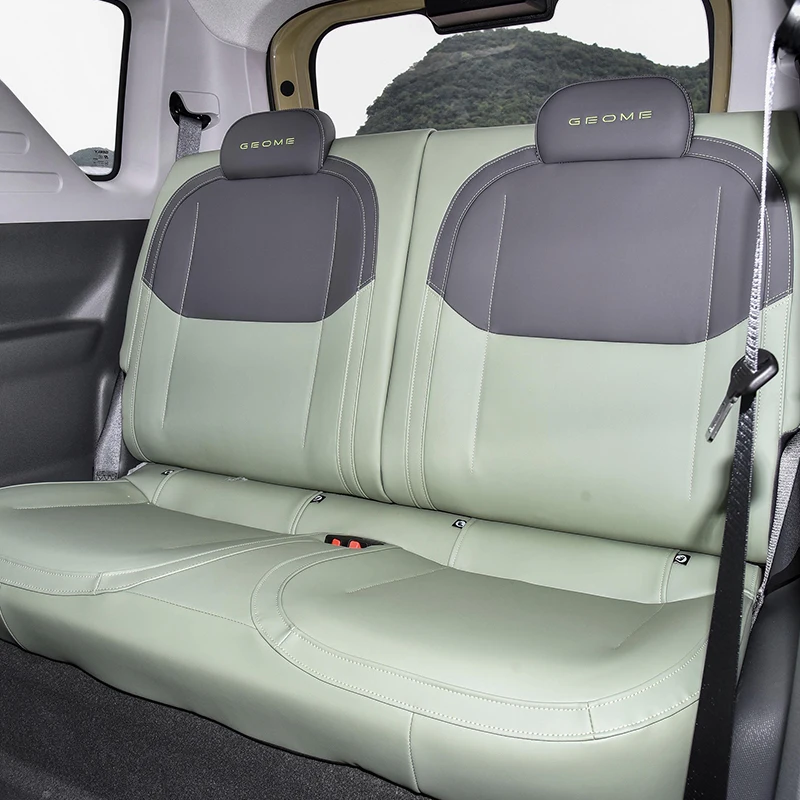 Electric car Geely Panda Mini knight 2024 Electric car 200 km Cute girl electric station wagon New energy vehicle