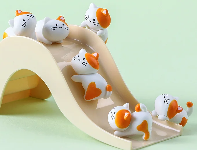Wholesale Custom Resin Cat Table Miniature Micro Animal Figurines Kids Party Car Cup Hanging Decor Board Game Sculpture Garden