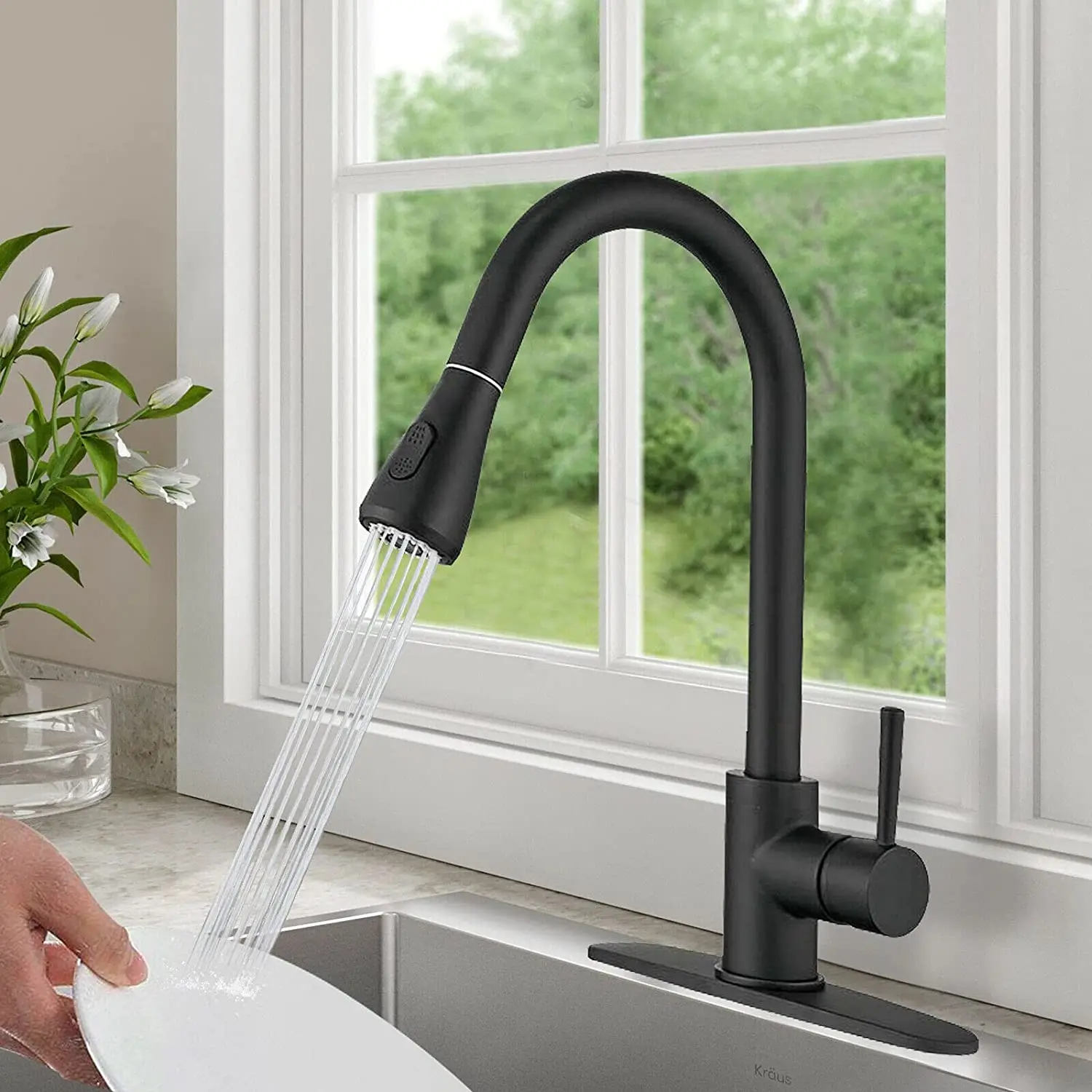 304 stainless steel pull-out faucet, cold and heat induction kitchen telescopic faucet, black brushed tap