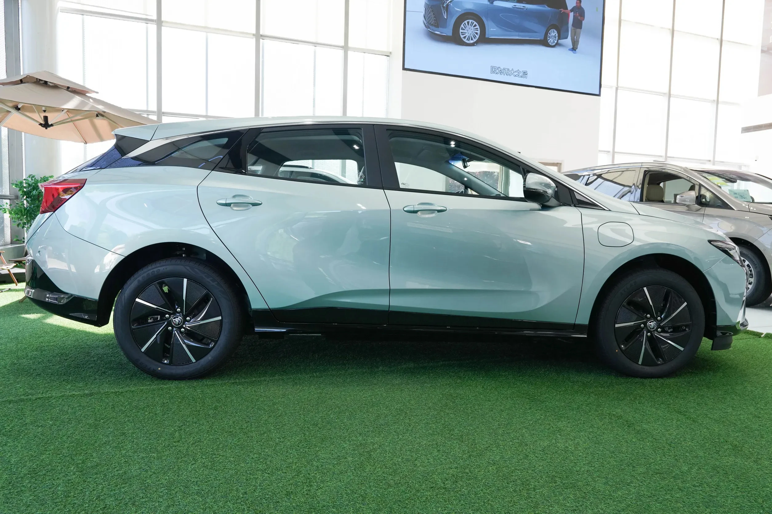 Deposit Buick Velite 6 2024 ev Chinese High Performance Buick Velite 6 Ev Car Buick velite6 New Energy Car for Adult